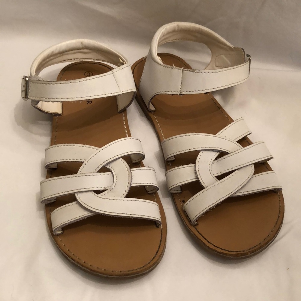 EUC Girls’  L’Amour Peyton Sandals